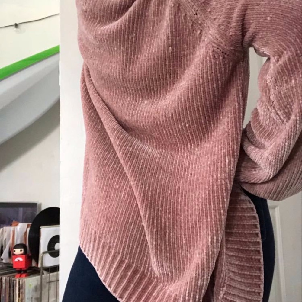 Cardigan - Picture 2 of 3